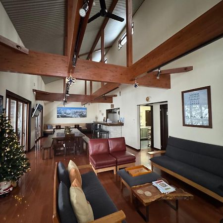 Bears Den Mountain Lodge Hakuba Extérieur photo